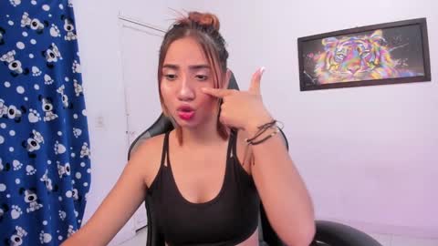 doll_miaa online show from December 2024 04:34:01 AM