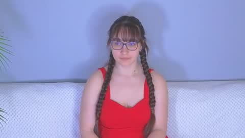 Snapshot of doll_tessa chatting on April 2026 06:16:02 AM Tessa online show from April 2026 06:16:02 AM
