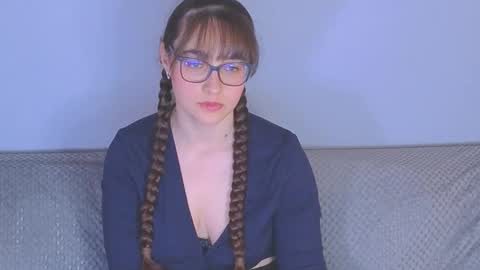 Snapshot of doll_tessa chatting on May 2026 08:34:01 AM Tessa online show from May 2026 08:34:01 AM