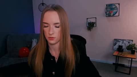 doll_vey online show from February 2025 03:48:02 PM