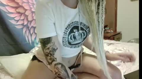 Dollbabybaby699 online show from July 2026 02:42:02 PM