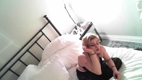 Dollface Killa online show from December 2024 11:11:02 AM