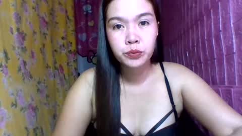 dolly_cute28 online show from September 2025 09:04:02 PM