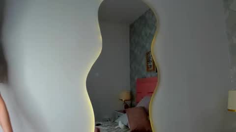 dolly_kitter online show from January 2026 11:23:01 AM