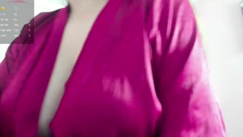 Snapshot of dolly_zoe chatting on March 2025 12:44:01 AM Call me Zoe online show from March 2025 12:44:01 AM