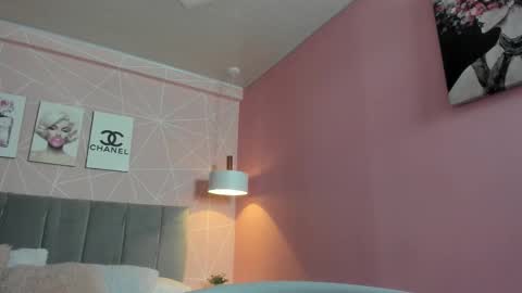 Call me Zoe  online show from September 2025 10:25:01 PM