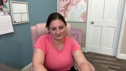 Dolly online show from March 2025 06:00:02 PM