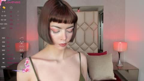 Dolly online show from April 2026 08:28:02 PM