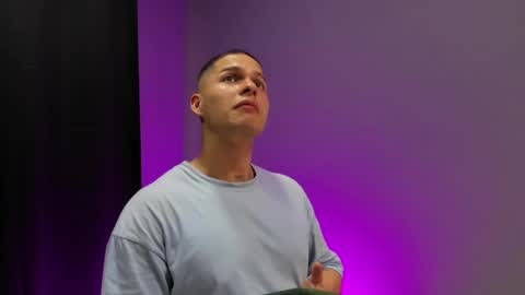 Domimick Crawford online show from March 2025 07:18:01 PM