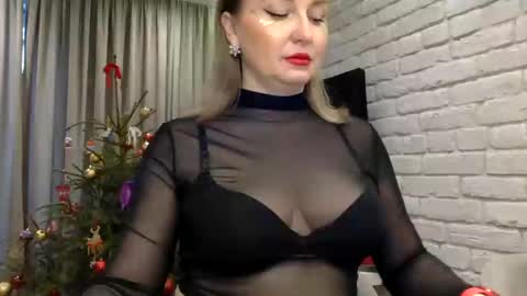 DOM MUMMY online show from January 2025 09:37:02 AM