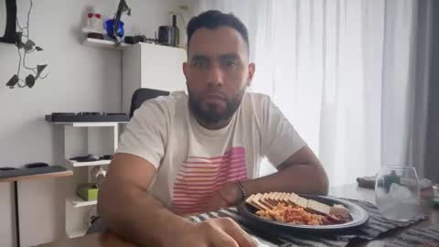 all fetishes online show from November 2025 04:49:01 PM