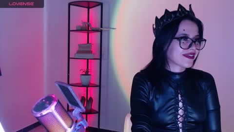 Mistress online show from September 2025 03:11:01 PM