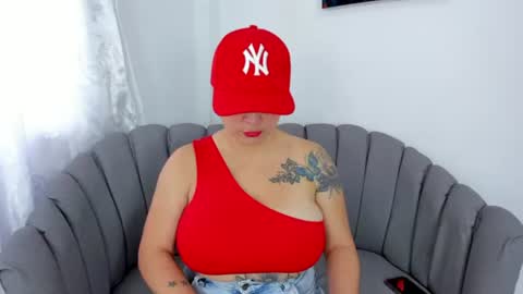 Snapshot of domina0 chatting on June 2026 12:10:01 PM domi online show from June 2026 12:10:01 PM