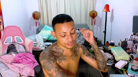 Snapshot of dominant_gay_xxx chatting on May 2026 08:08:02 AM jjhoy online show from May 2026 08:08:02 AM