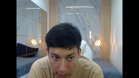 domi online show from April 2026 02:11:01 AM