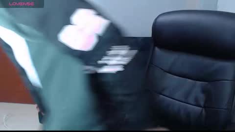 Brandon online show from December 2025 04:17:02 AM