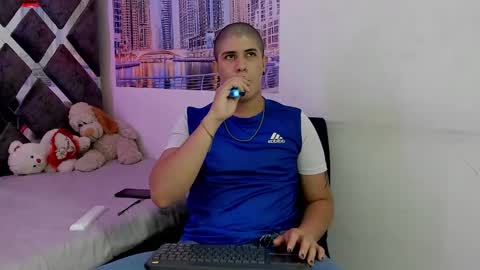 DOMI online show from March 2026 03:12:02 AM