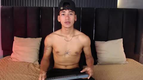 Dominic online show from September 2025 09:53:01 PM