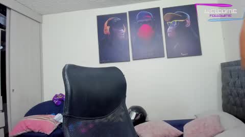 Dominic  online show from January 2025 08:32:02 AM