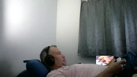 luis online show from December 2024 08:20:02 PM
