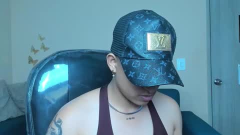 Dominick  online show from November 2025 08:15:02 AM