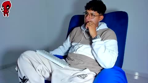  Dominic  online show from May 2026 03:03:02 AM