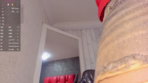 Dominicscott online show from September 2025 12:52:01 PM