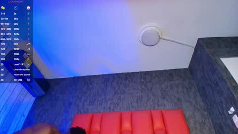 Dominicscott online show from November 2025 01:46:02 PM