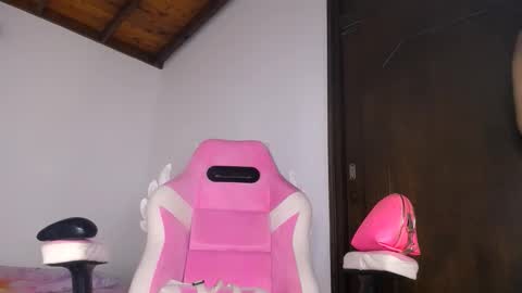   online show from February 2026 02:26:01 AM