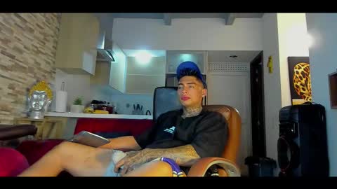 Only fans Ronnie col---InstaRonniecolleman  online show from October 2025 02:23:02 AM