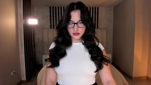 Snapshot of dominiquevega_ chatting on September 2025 06:46:02 PM Dominique online show from September 2025 06:46:02 PM