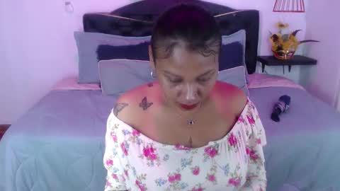 Snapshot of domink_gilr chatting on September 2025 08:20:02 PM D O M I N K online show from September 2025 08:20:02 PM