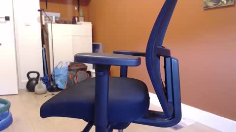 Domino online show from November 2025 02:38:01 PM