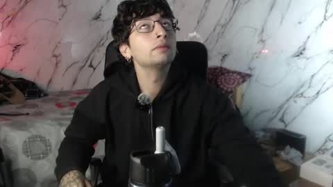 dominus_kane online show from April 2026 05:08:02 AM