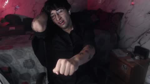 dominus_kane online show from April 2026 04:34:01 AM