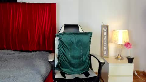 Snapshot of dominyck_ chatting on July 2026 04:48:01 AM dominyck_ online show from July 2026 04:48:01 AM