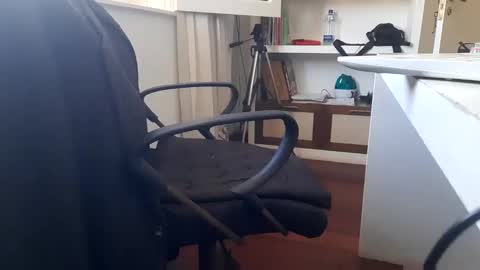 Snapshot of domruanjf chatting on October 2025 05:52:02 PM Dom Ruan CF online show from October 2025 05:52:02 PM