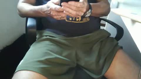 Snapshot of domruanjf chatting on October 2025 05:57:01 PM Dom Ruan CF online show from October 2025 05:57:01 PM