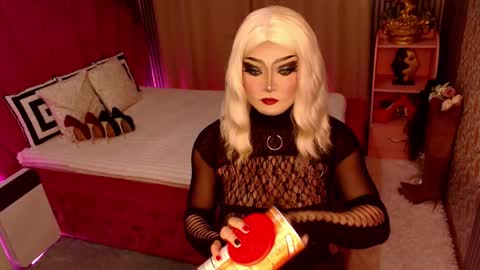 Snapshot of domtrans4sub chatting on December 2024 09:40:02 PM online show from December 2024 09:40:02 PM