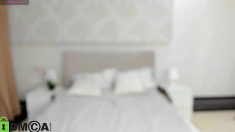 Donna On GMT2 Mon-Fri 3-9 AM online show from November 2025 12:09:02 AM