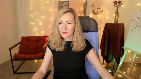 Donna online show from February 2026 07:12:01 PM