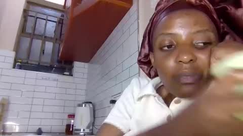 dora05191 online show from October 2025 09:37:01 PM