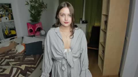 Snapshot of doramoonlurk chatting on November 2025 10:04:02 AM Joey online show from November 2025 10:04:02 AM