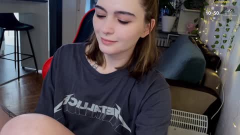 Alice online show from January 2025 07:49:02 AM