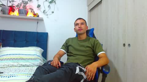 Snapshot of dorian_h chatting on April 2026 01:08:01 AM dorian_h online show from April 2026 01:08:01 AM