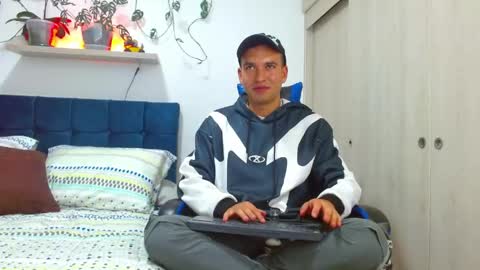 Snapshot of dorian_h chatting on April 2026 11:46:02 PM dorian_h online show from April 2026 11:46:02 PM