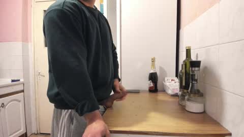 menu  below online show from November 2025 02:06:01 AM