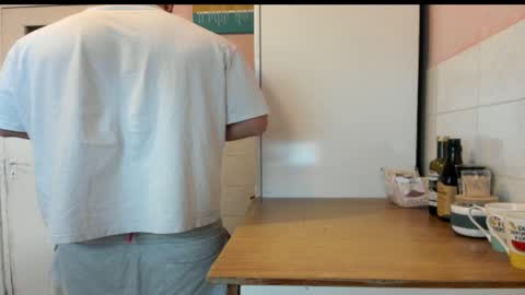 menu  below online show from May 2026 06:11:01 AM