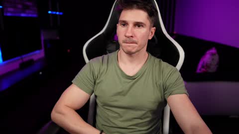 Dorian Reyes online show from January 2025 03:17:02 AM