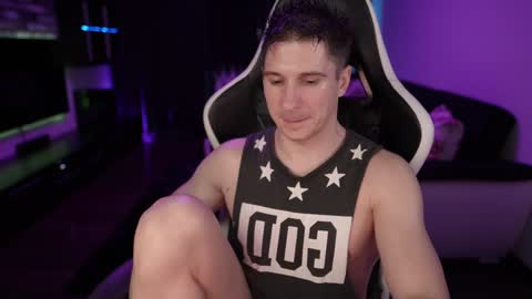 Dorian Reyes online show from February 2025 01:21:02 AM